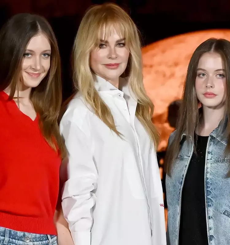 Nicole Kidman and Daughter's "Bridesmaids" Devotion