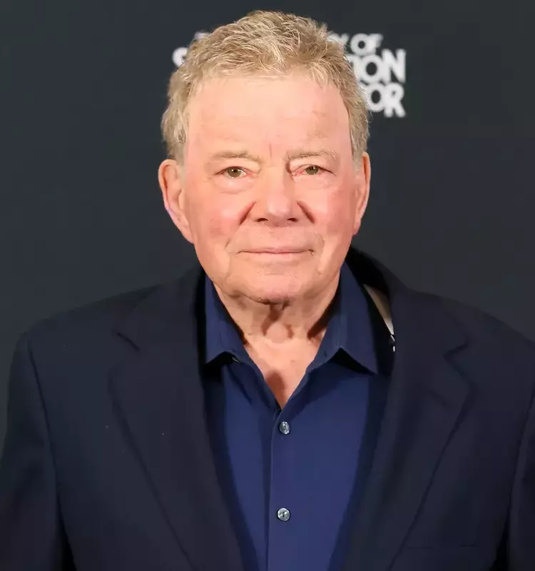 William Shatner Undergoes Shoulder Surgery After Horseback Riding Accident