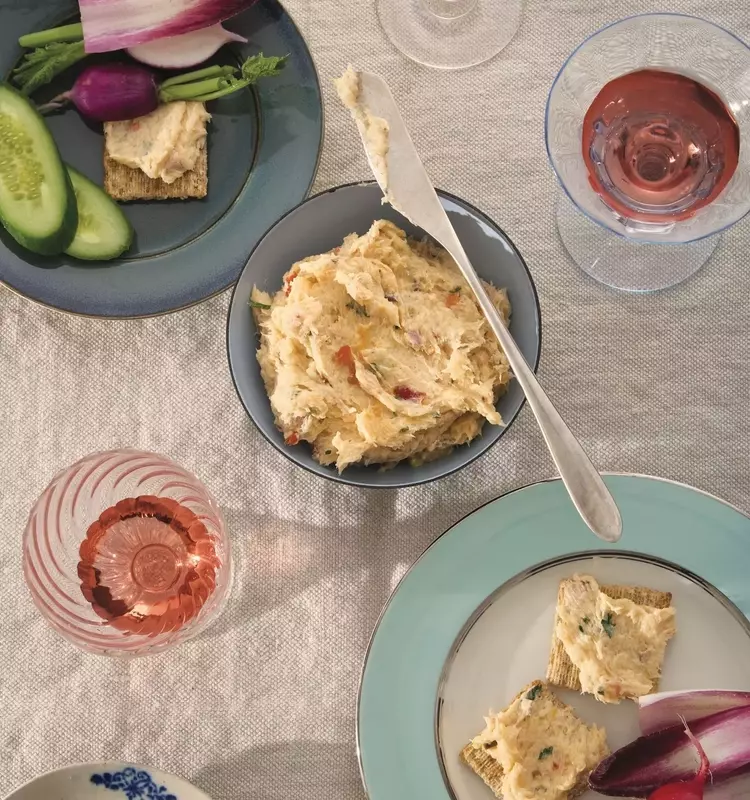 Spring Dining: Recipes for Vibrant Gatherings