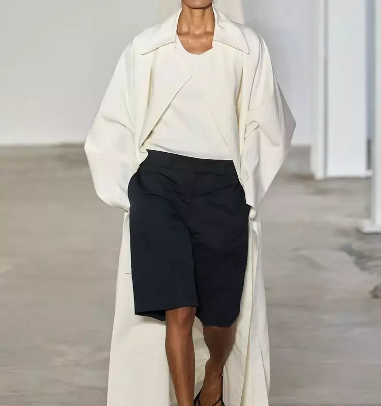 Transitioning Your Wardrobe: Spring/Summer 2026 Fashion Trends