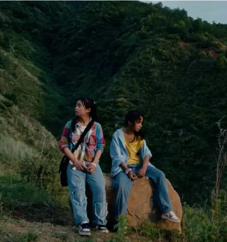 Director of 'Whispers in May' Discusses Coming-of-Age Film in China's Rugged Terrain: 'It's Not Just About Beauty; Those Mountains Carry Weight'