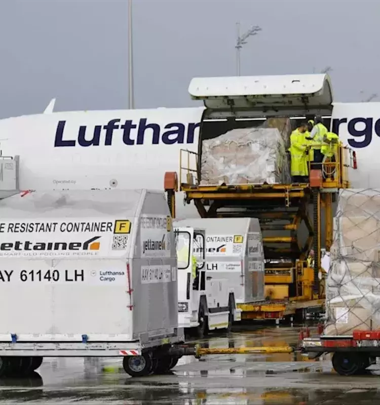 Lufthansa Cargo's Strategic Shift Towards High-Value Logistics and Innovation