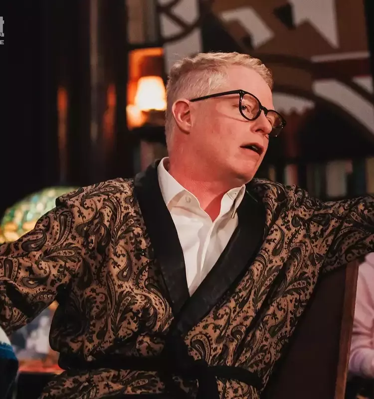 Jesse Tyler Ferguson Embodies Truman Capote in 'Tru' - Exclusive First Look