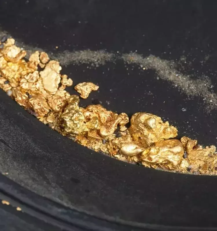 The Trajectory of Gold: Can the SPDR Gold ETF Maintain its Upward Momentum?