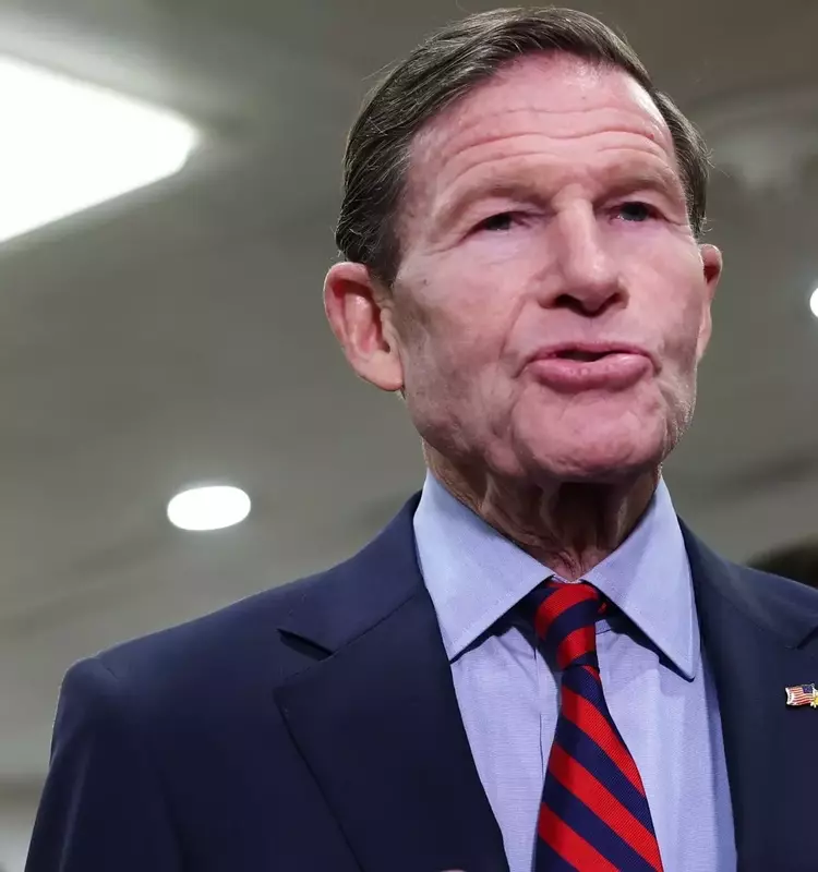 Senator Urges Continued Antitrust Action Against Live Nation-Ticketmaster Merger