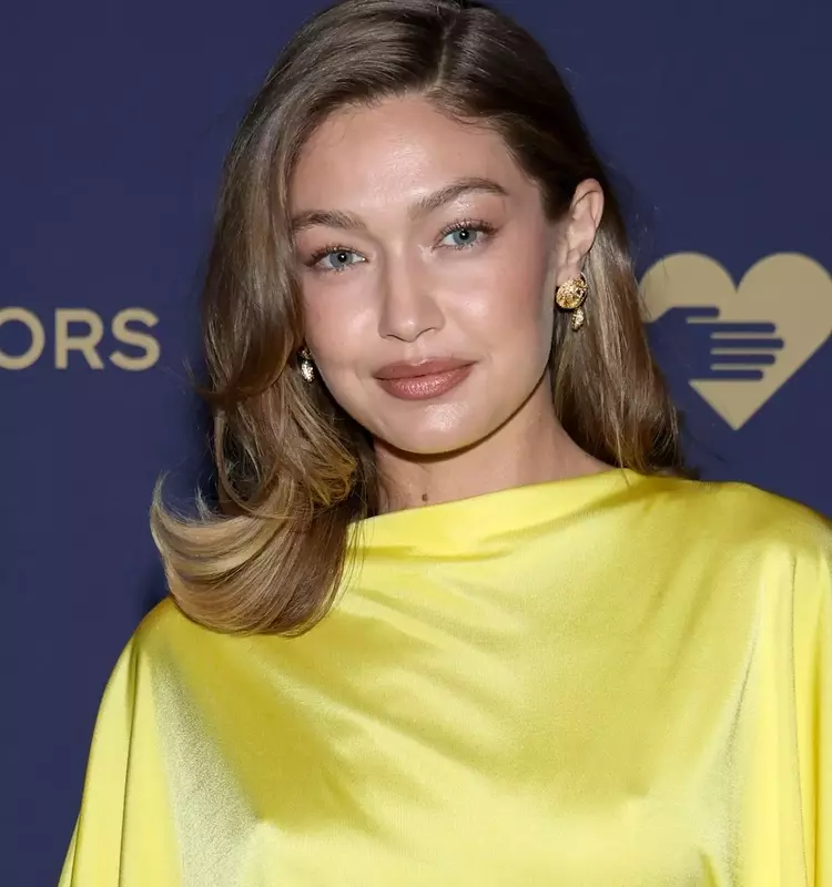 The Resurgence of the Side Part: A Timeless Hairstyle Trend