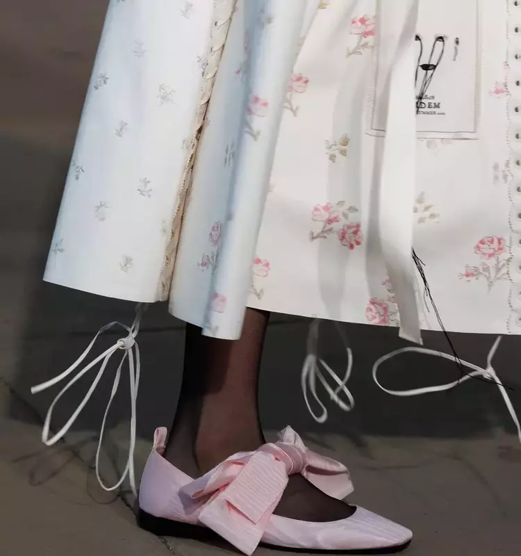 Rococo Revival: The Return of 18th-Century Decadence in Modern Fashion