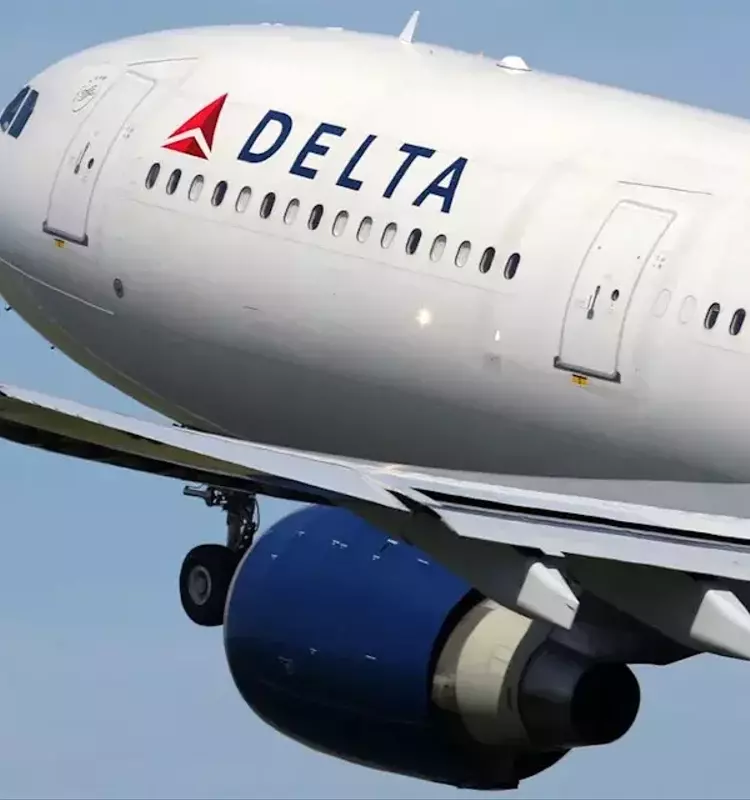 Leading Airlines Elevate Q1 Revenue Projections Amid Robust Travel Surge
