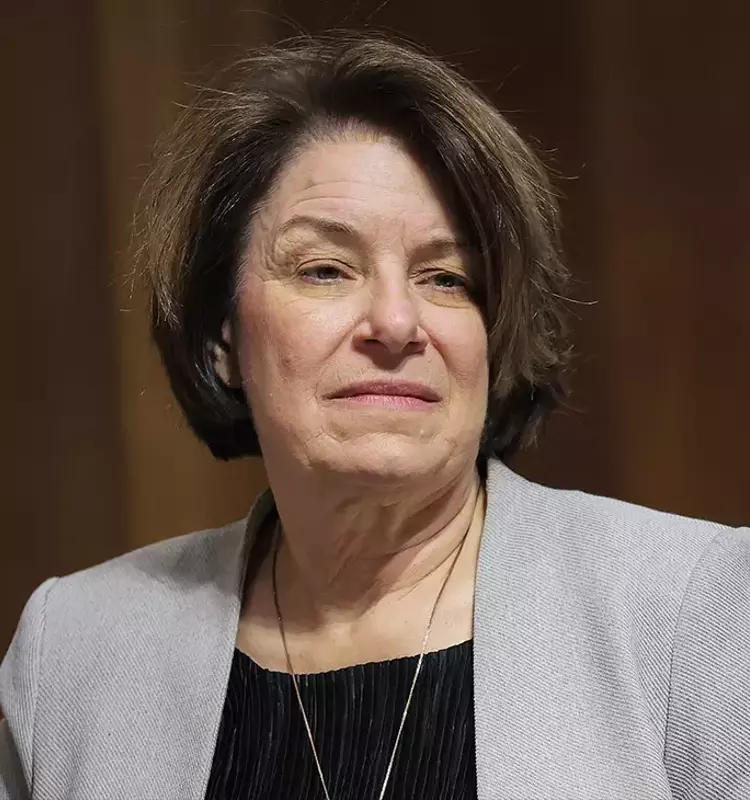 Senators Push for Stricter Antitrust Laws After 'Weak' Live Nation Settlement