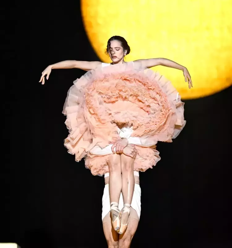 Rosalía's “Lux” World Tour Ignites with Theatrical Debut in Lyon