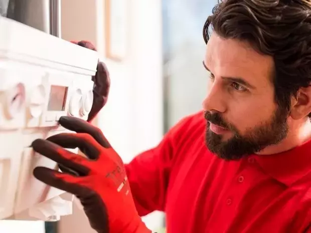 HomeServe : Fusion Stratégique de Quatre Filiales Normandes