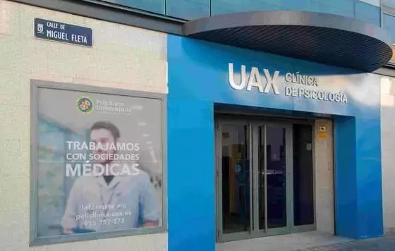 UAX Lanza Escuela de Pacientes para Apoyar Cuidadores y Promover Envejecimiento Activo