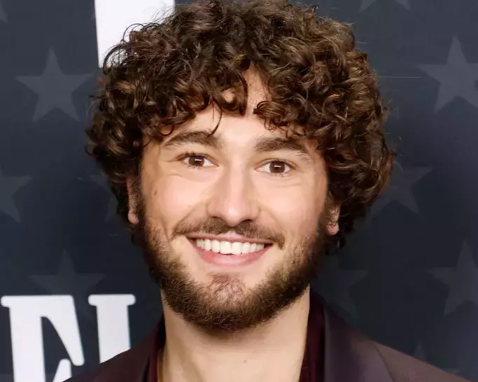 Gabriel LaBelle to Lead Dark Thriller 'Not Safe for Life'