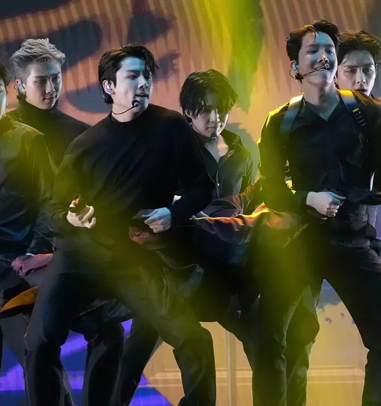 BTS Returns to Late-Night Television for "Arirang" Album Promotion