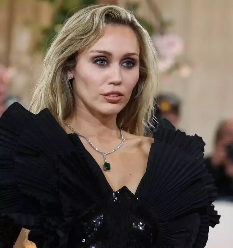 Miley Cyrus's Vision for a Hannah Montana Anniversary Special