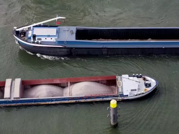 Vinci Sécurise un Contrat Majeur pour l'Amélioration du Transport Fluvial