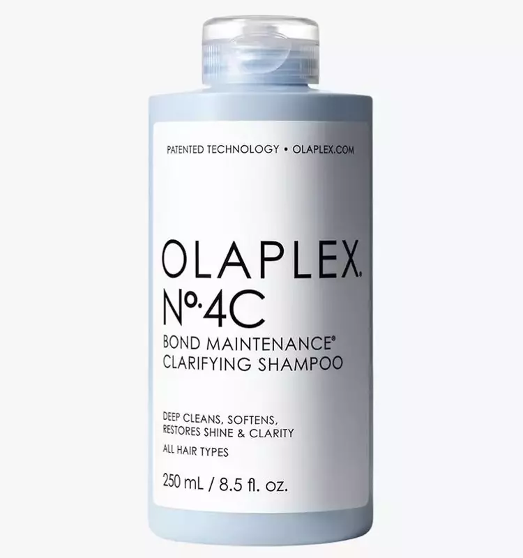 The Ultimate Guide to Shampoos for Oily Hair