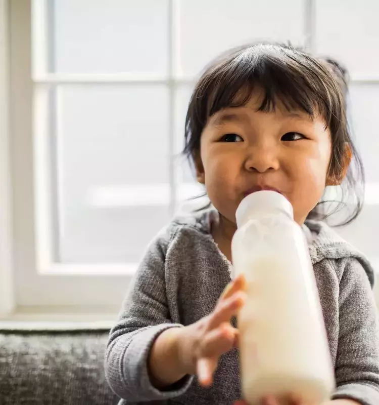 Debunking Toddler Formulas: Why Cow's Milk Reigns Supreme for Your Growing Child