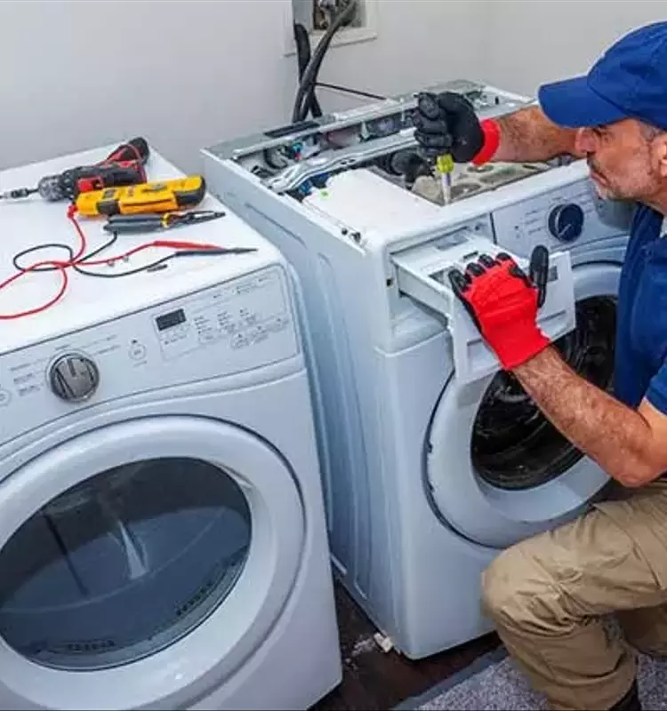 How to Become an Influencer: A Practical Guide to the Path of Creator Growth