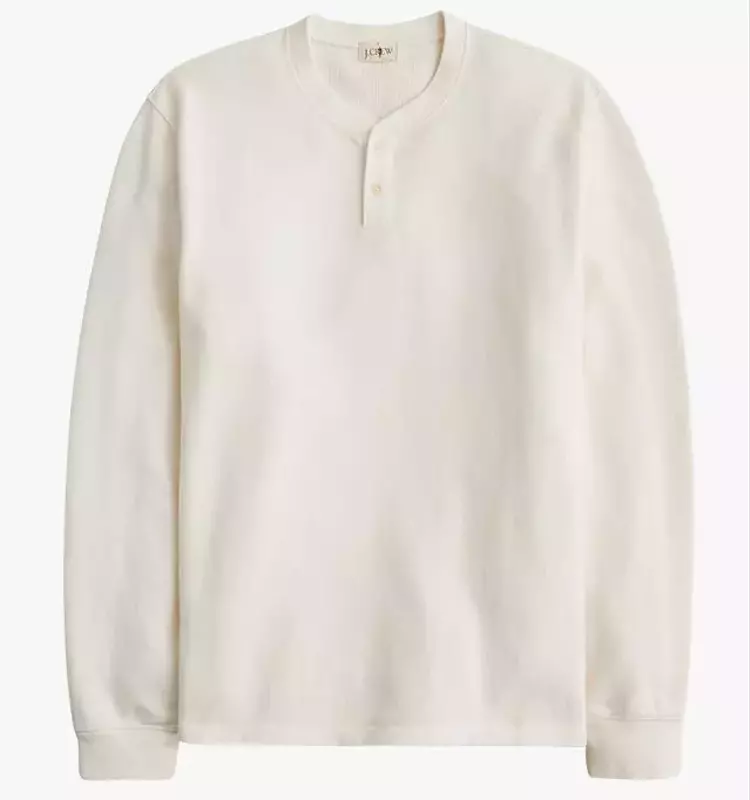 The Resurgence of Henley Shirts: A Fashion Redemption
