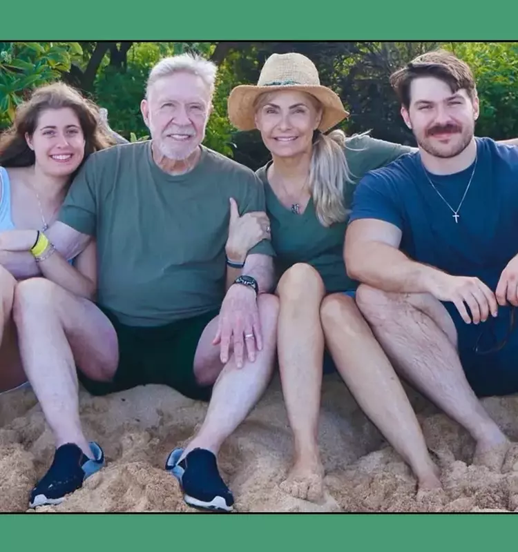 A Tribute to Chuck Norris: A Look at His Life and Family