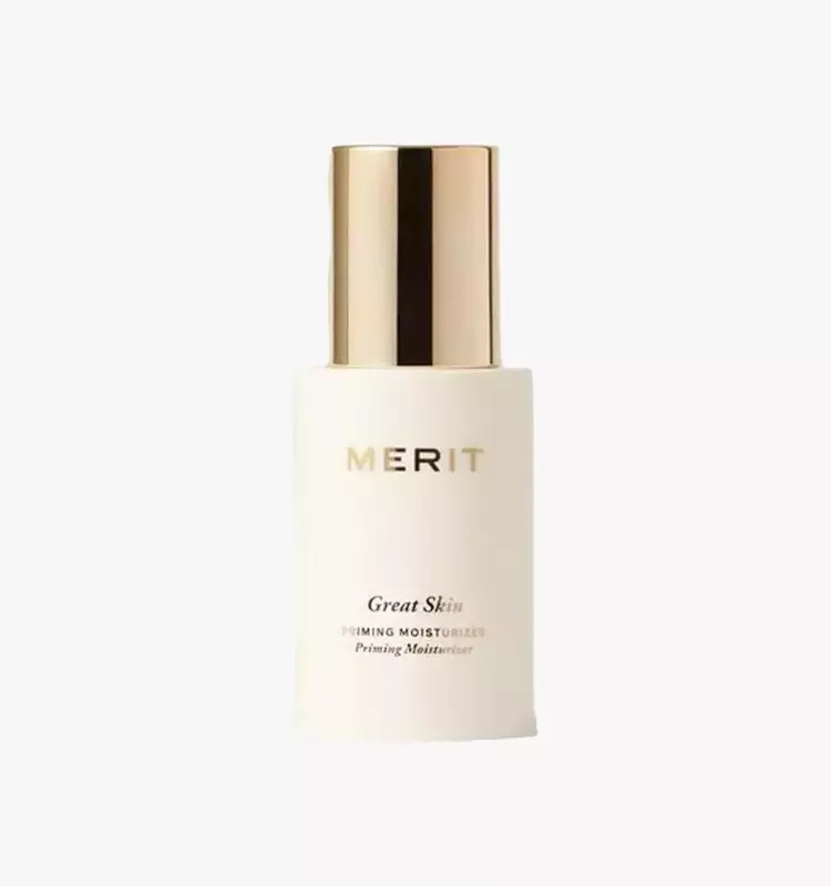 The Quest for the Perfect Natural Finish Moisturizer: Hydration Without the Shine