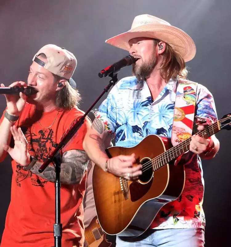 Florida Georgia Line Reunites Onstage at Country Radio Seminar