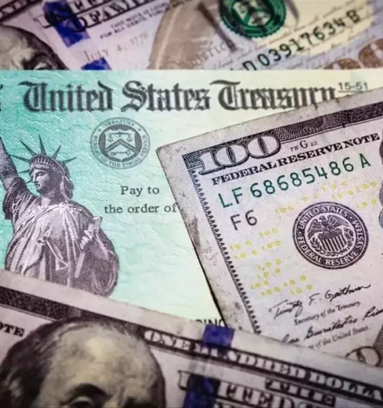 BondBloxx Executive Discusses Investor Shift Towards Intermediate Duration US Treasuries