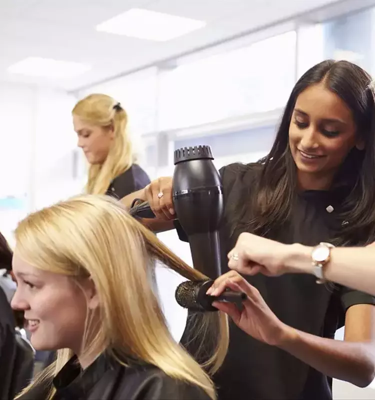 Engineering Design Training: A Scientific Overview of Principles, Methods, and Applications