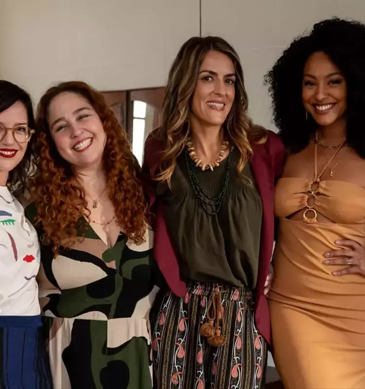 Brazilian Author Thalita Rebouças Debuts TV Series 'Single Together' on Globoplay