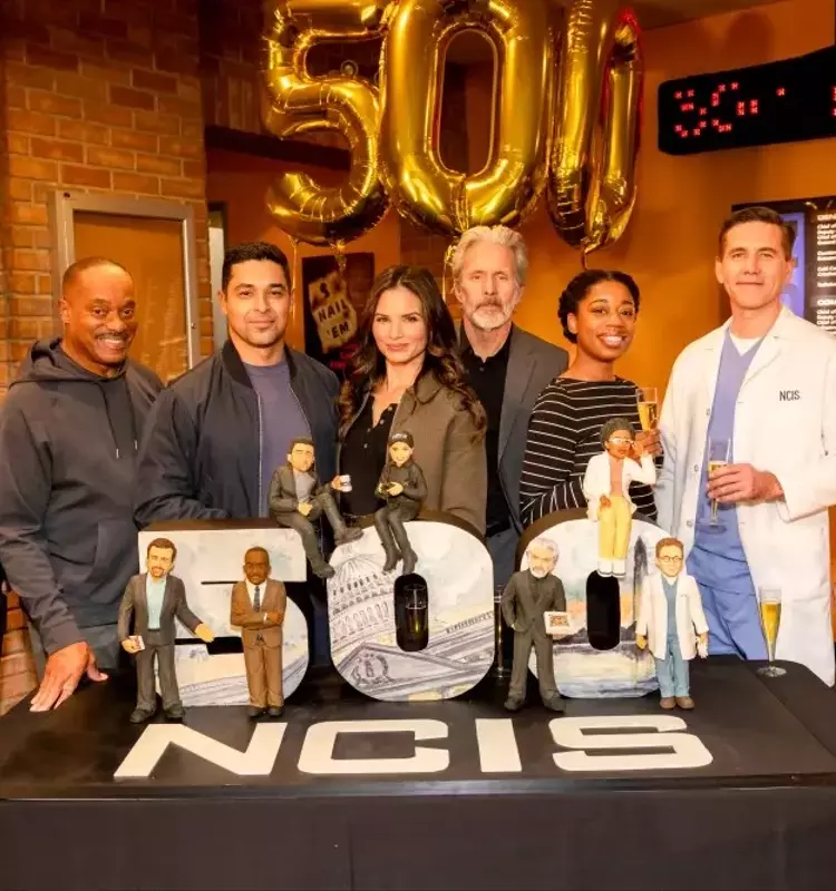 'NCIS' Reaches 500 Episodes: Showrunner Steven D. Binder on Enduring Cast Changes and the Series' Longevity