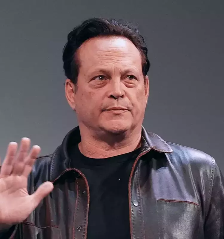 Vince Vaughn Critiques Late-Night Comedy's Political Shift