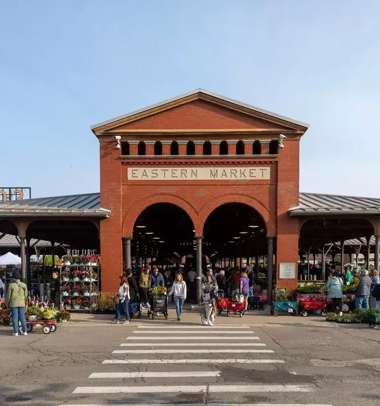 Detroit's Resurgence: A Vibrant Journey Through Culture, Cuisine, and Community