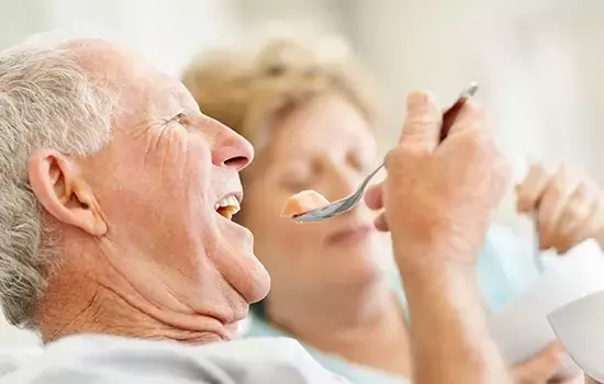 Nutrición, Ejercicio y Terapia Ocupacional para un Envejecimiento Activo