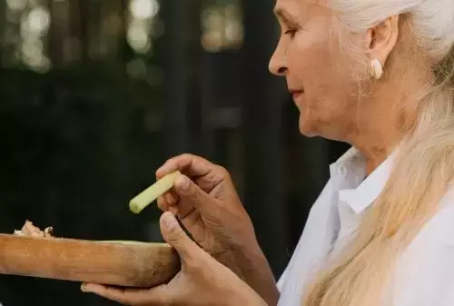 Mejorando la salud musculoesquelética en la vejez: la clave está en la dieta y la actividad física