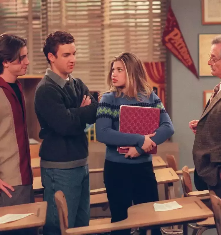 Nostalgic Television: A Quiz on Iconic 90s and 2000s Shows