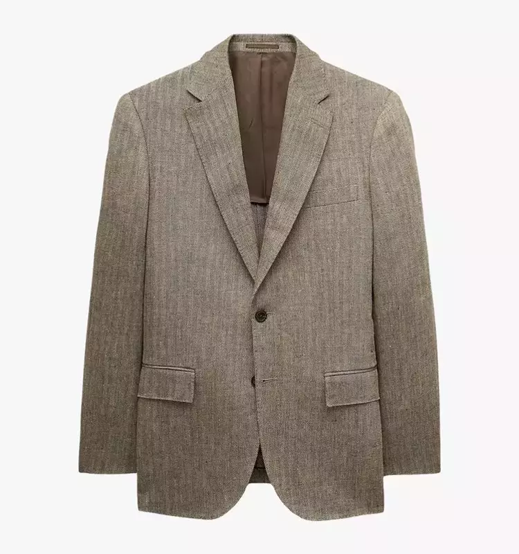 A Guide to the Best Summer Wedding Suits for Men