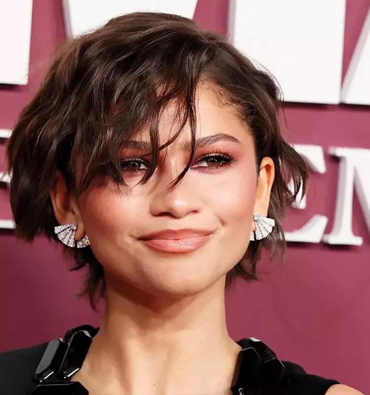 Zendaya's Fashion Nod to 'The Drama' with Recycled Armani Privé Gown