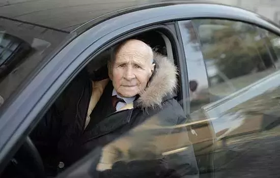 CRE Alzheimer Ofrece Cursos Especializados: Gestión de Información y Conducción en DCL