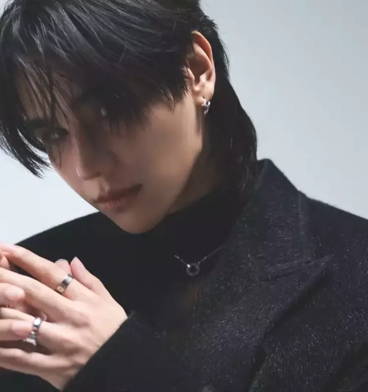 Jeff Satur's Global Ascent: From Thai Music Struggles to International Stardom