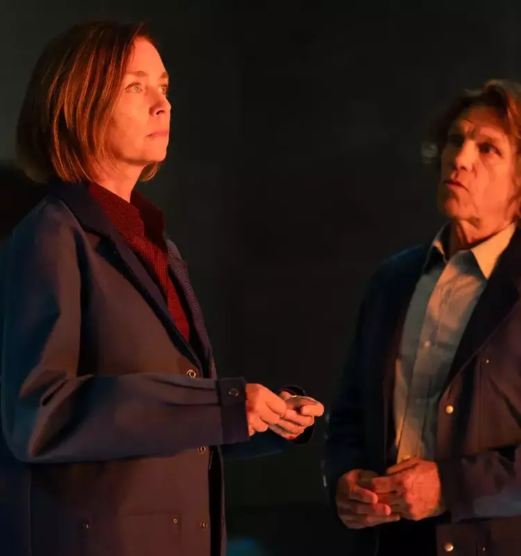 Julianne Nicholson Discusses Sinatra's Emotional Sacrifice in 'Paradise' Season 2 Finale