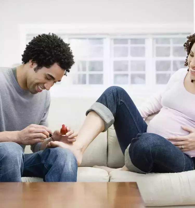 Gel Manicures During Pregnancy: A Comprehensive Safety Guide
