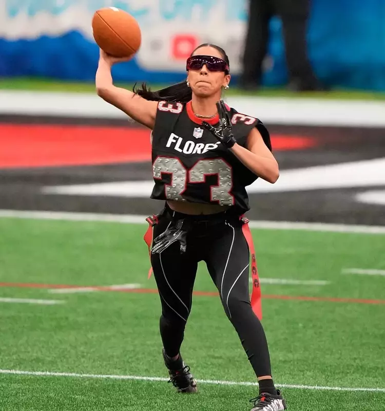 NFL Officially Launches Flag Football League with Star-Studded Investor Group and TMRW Sports Partnership