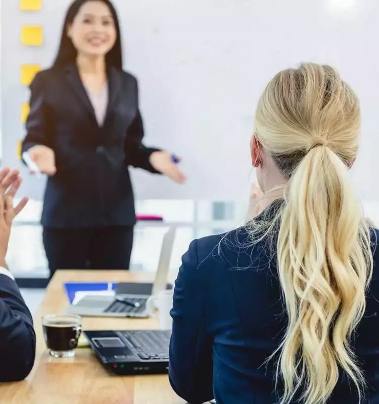 Understanding Financial Management Training: Concepts, Structures, and Practical Implications