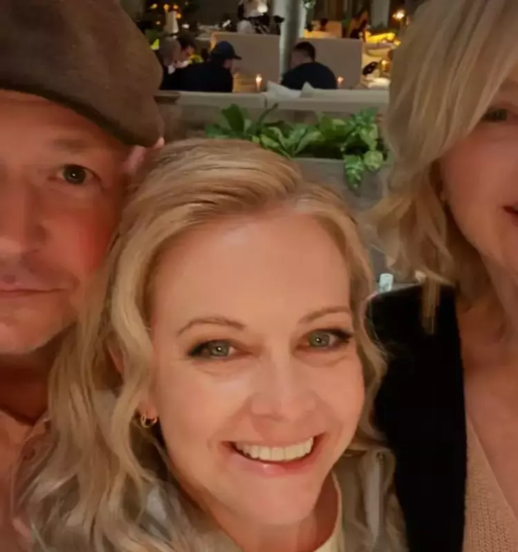 A Magical Reunion: "Sabrina the Teenage Witch" Stars Back Together