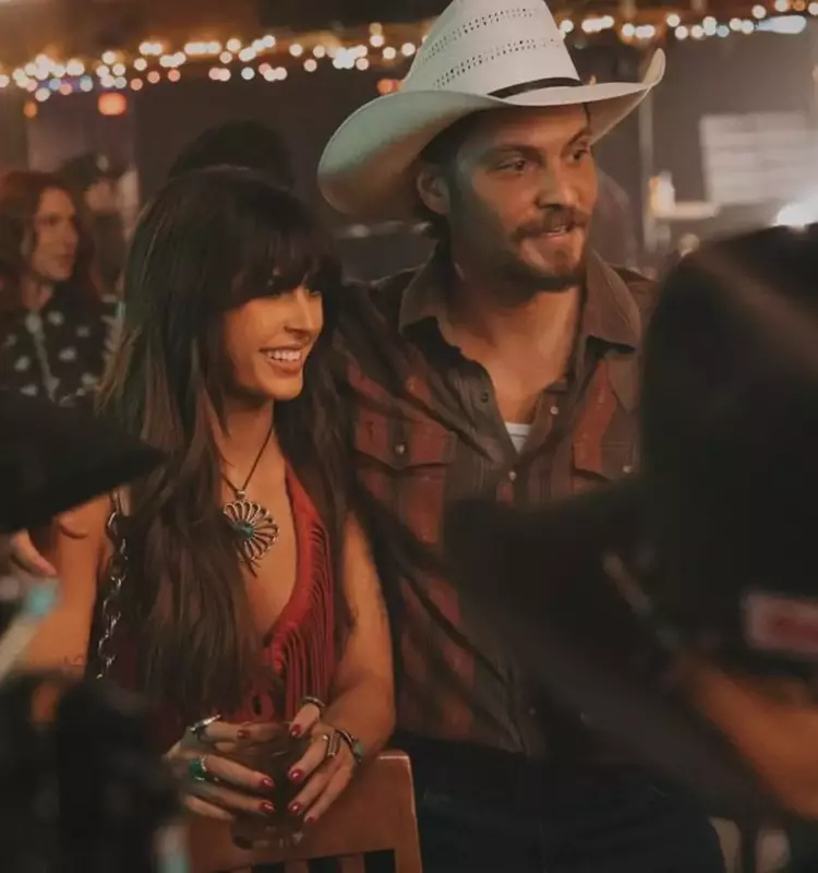 Ella Langley's "Choosin' Texas" Music Video: A Star-Studded Affair
