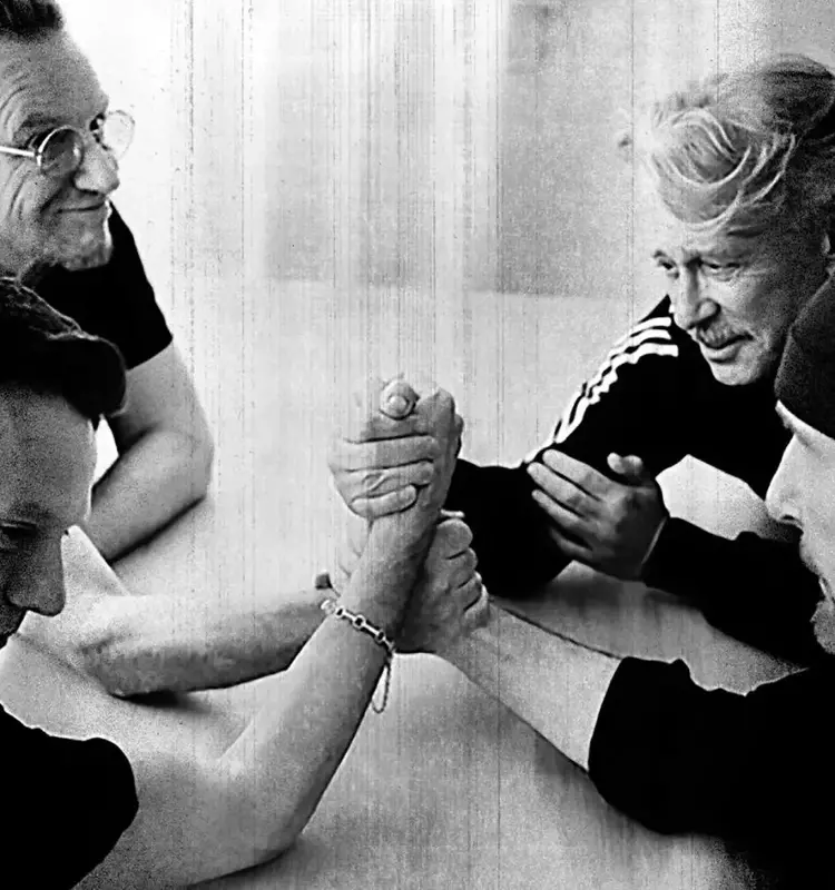 U2 Unveils Second Six-Song EP "Easter Lily"