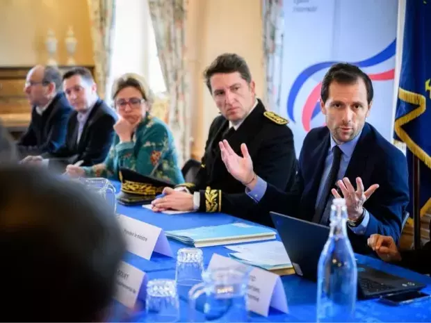 Réforme de la REP PMCB : Le Ministre de la Transition écologique promet une réduction de moitié des coûts d'ici 2028