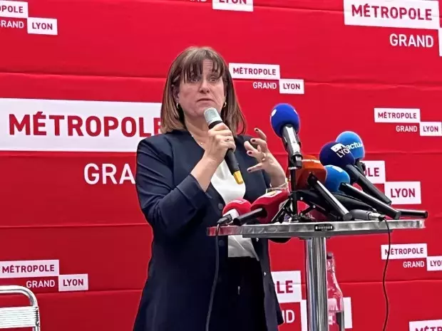 Lyon : le métro E renaît de ses cendres, le tramway TEOL relégué aux oubliettes ?