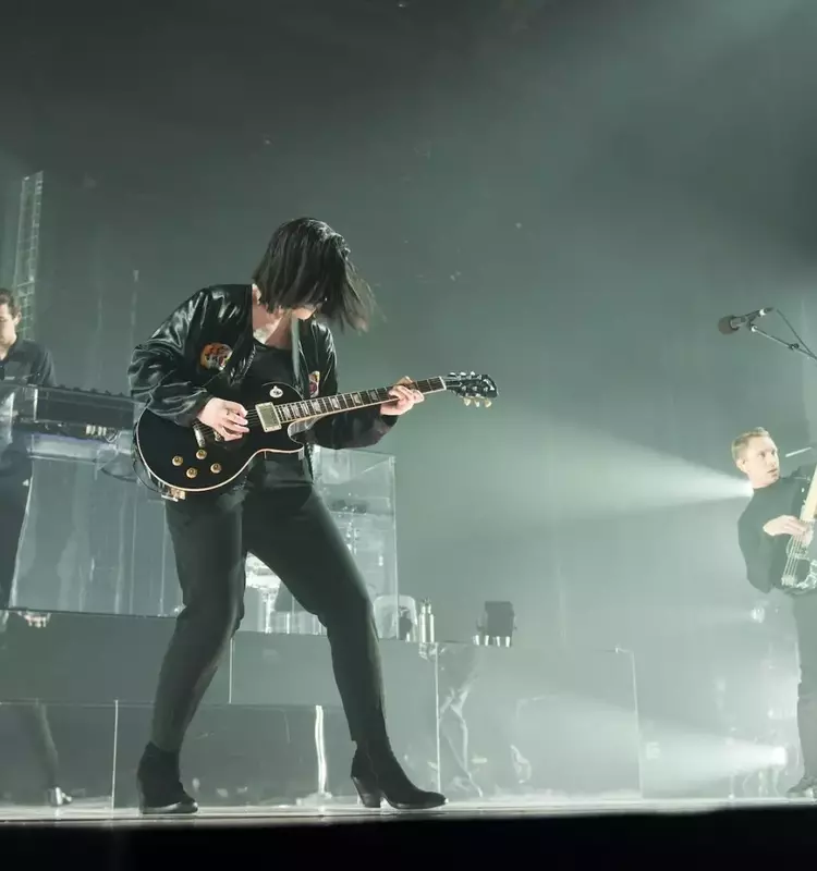 The xx Returns to the Stage with Resounding Mexico City Performance